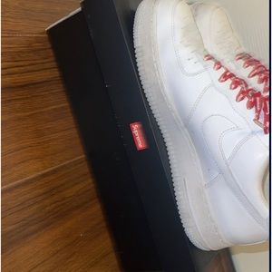 Supreme AF1